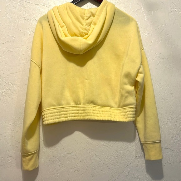Better Together Yellow Two Piece Crop Hoodie Shorts Set New Large - Picture 6 of 6
